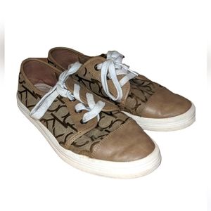 Calvin Klein Signature Sneakers